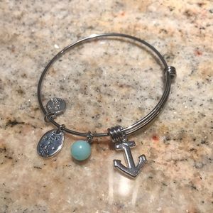 Sterling silver a nautical anchor bangle